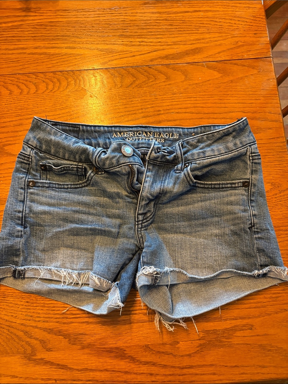 (5/$20) American Eagle Outfitters Distressed Denim Short - Light Blue